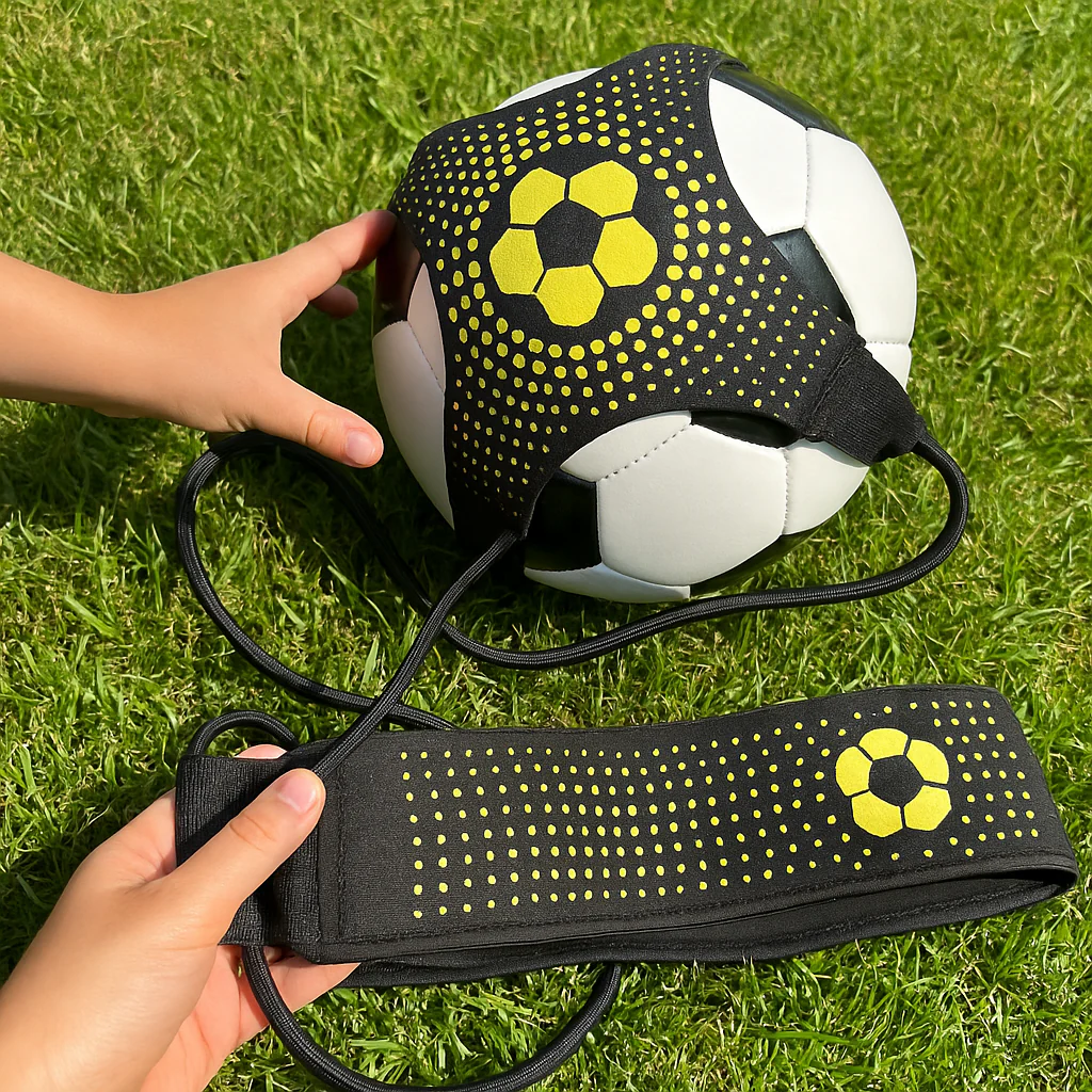 Solo Soccer Kick Trainer Belt – Adjustable Elastic Football Juggle & Ball Control Training Aid
