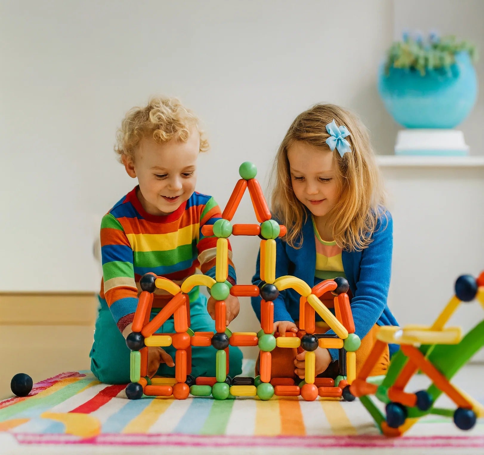 Magnetic Constructor Stick Blocks – Educational STEM Building Toy for Kids